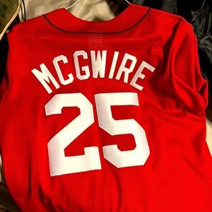 Mark McGwire Cardinal’s Jersey